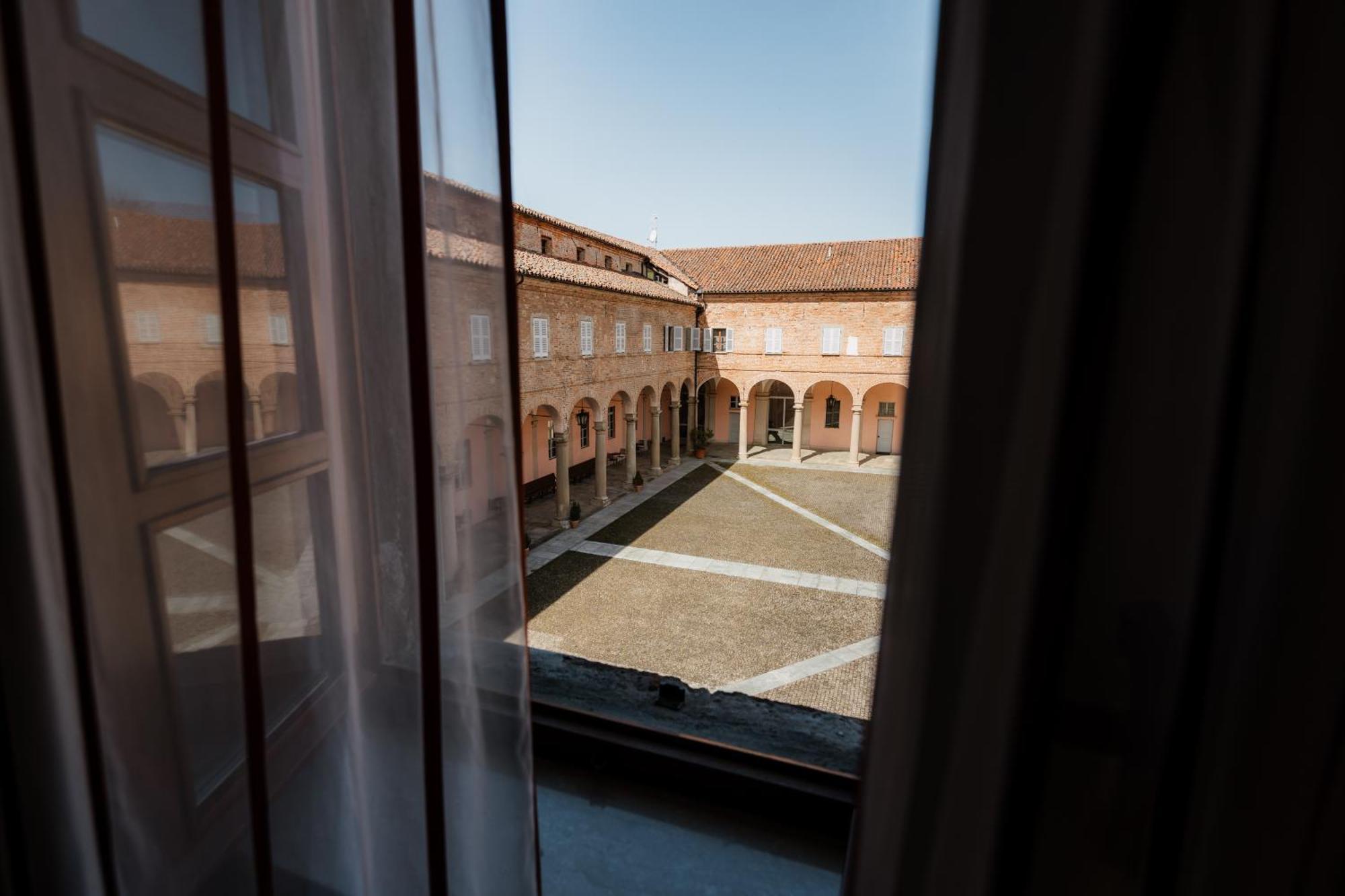 Casa Regina Montis Regalis Hotel Vicoforte Eksteriør billede